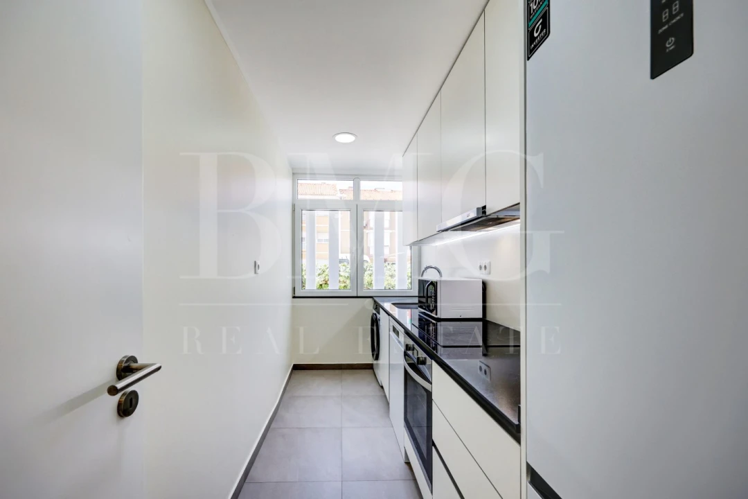 Apartamento T1 para Arrendamento em Algés, Linda-A-Velha e Cruz Quebrada-Dafundo Foto 2
