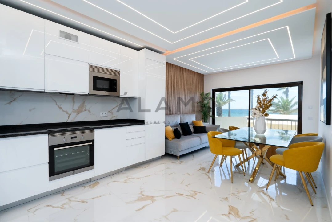 Apartamento T3 para Venda em Quarteira Foto 4