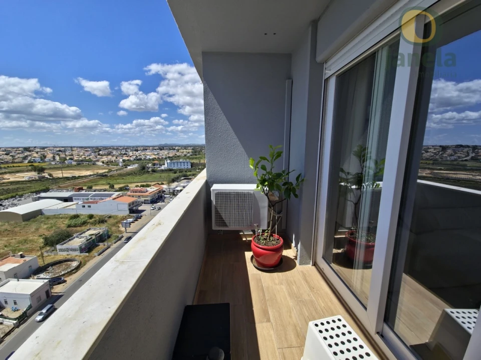 Apartamento T3 para Venda em Faro (Sé e São Pedro) Foto 2