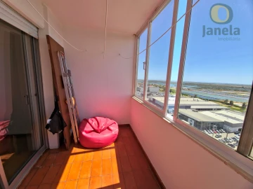 Apartamento T3 para Venda em Faro (Sé e São Pedro)