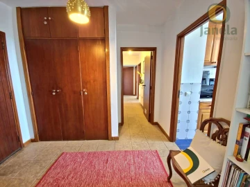 Apartamento T3 para Venda em Faro (Sé e São Pedro)