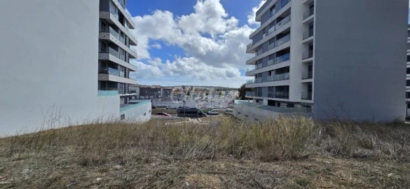 Terreno para Venda em Venteira