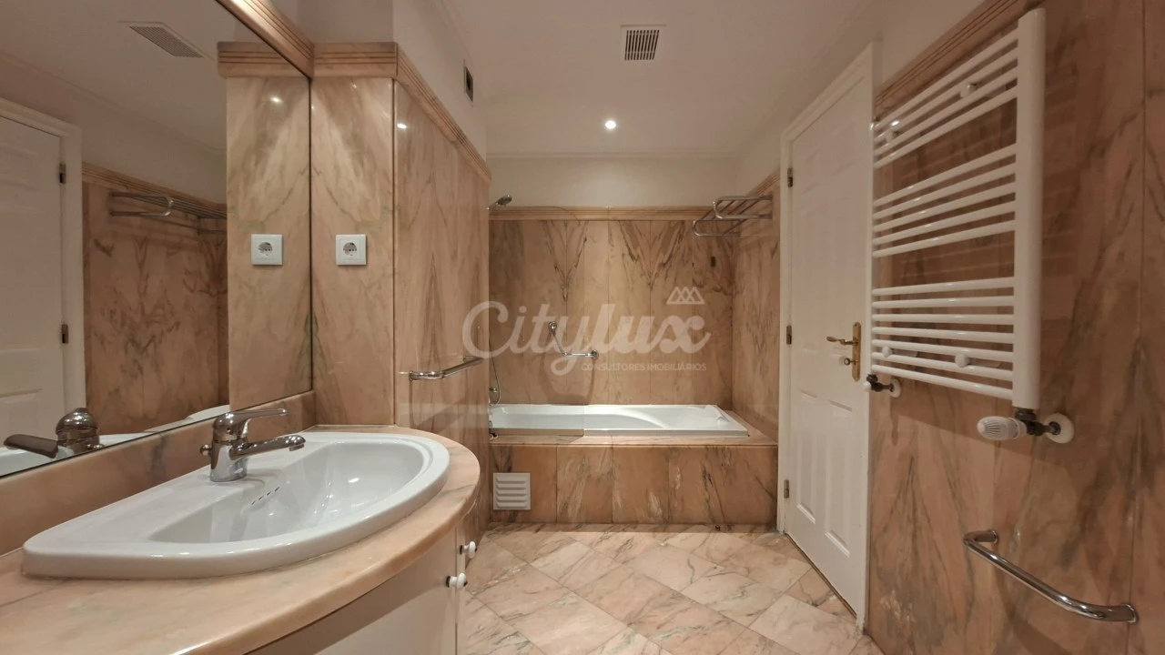 Apartamento T3 para Arrendamento em Cascais e Estoril Foto 25