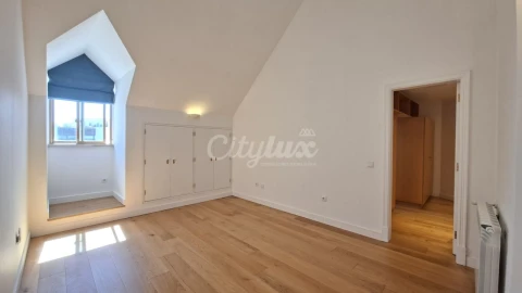 Apartamento T3 para Arrendamento em Cascais e Estoril