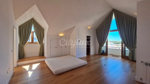 Apartamento T3 para Arrendamento em Cascais e Estoril