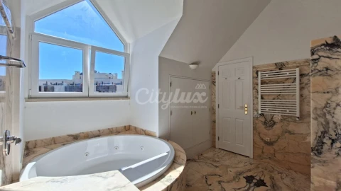 Apartamento T3 para Arrendamento em Cascais e Estoril