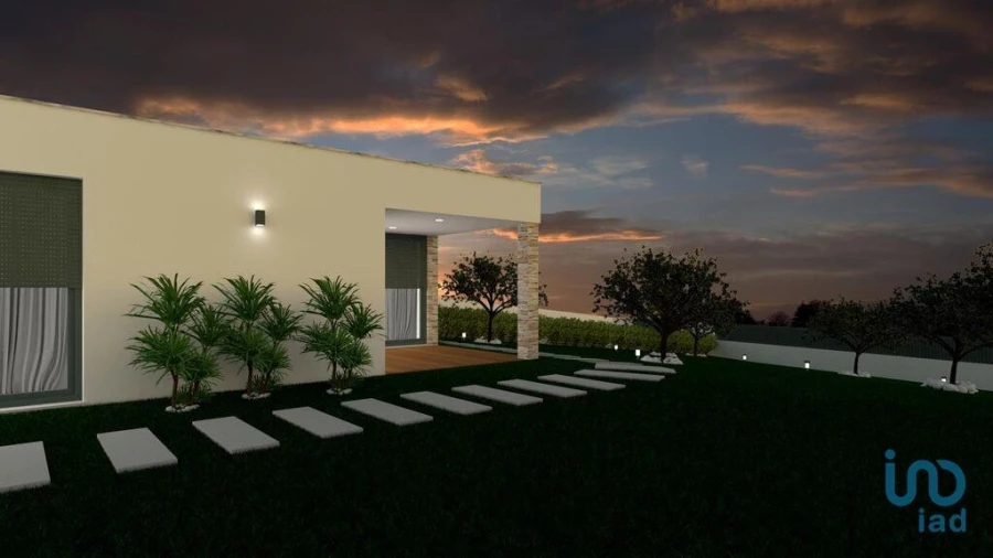 Moradia T4 para Venda em Povoa da Isenta Foto 3