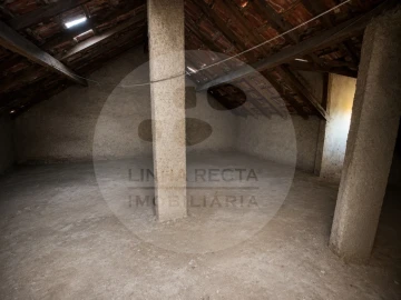 Moradia T2 para Venda em Campolide