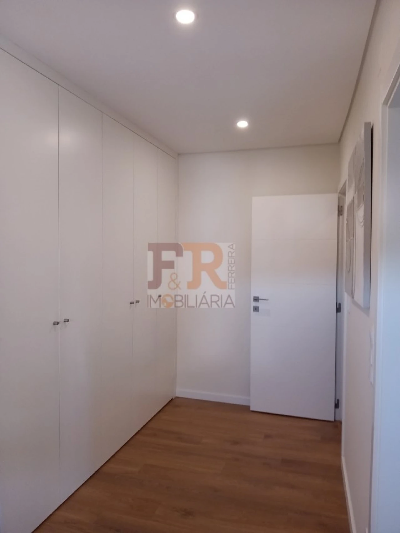 Apartamento T2 para Venda em Vialonga Foto 21