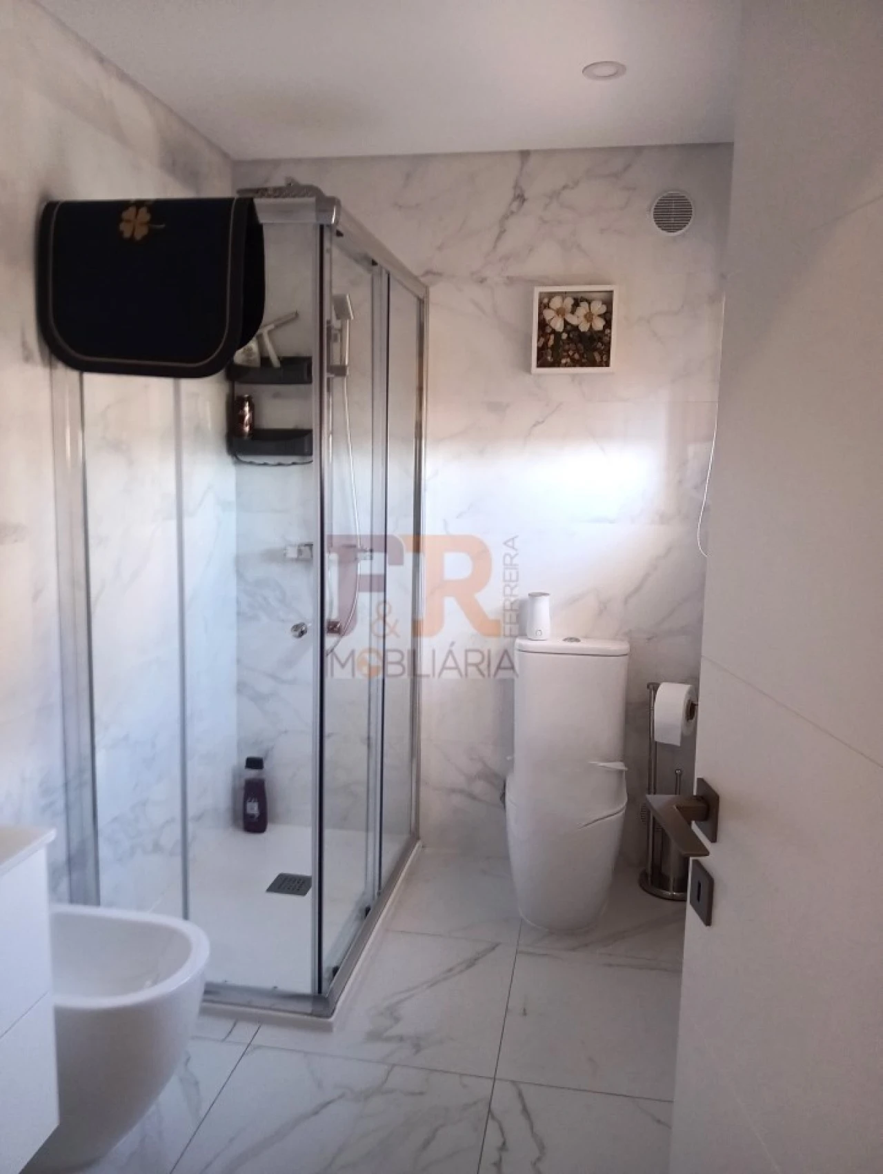 Apartamento T2 para Venda em Vialonga Foto 22