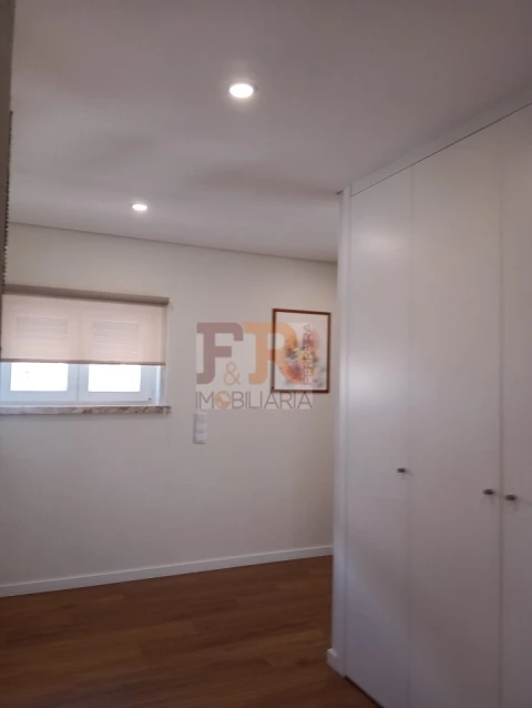 Apartamento T2 para Venda em Vialonga