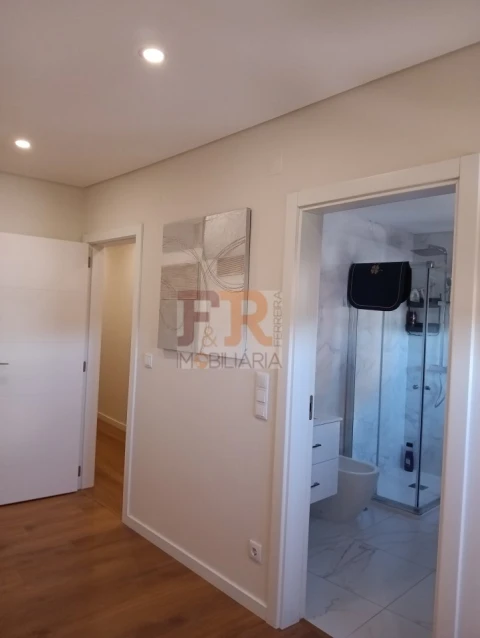 Apartamento T2 para Venda em Vialonga