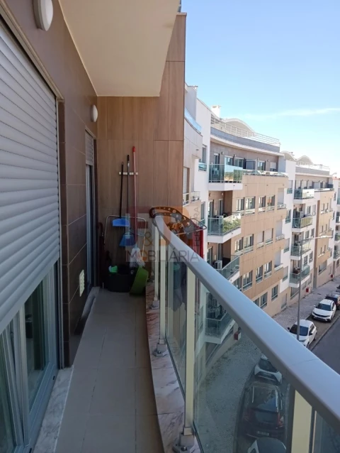Apartamento T2 para Venda em Vialonga