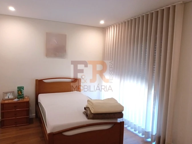 Apartamento T2 para Venda em Vialonga Foto 15