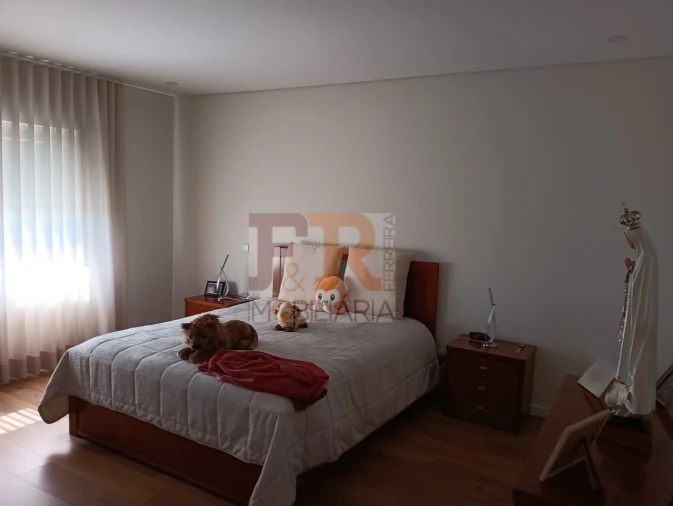Apartamento T2 para Venda em Vialonga Foto 23