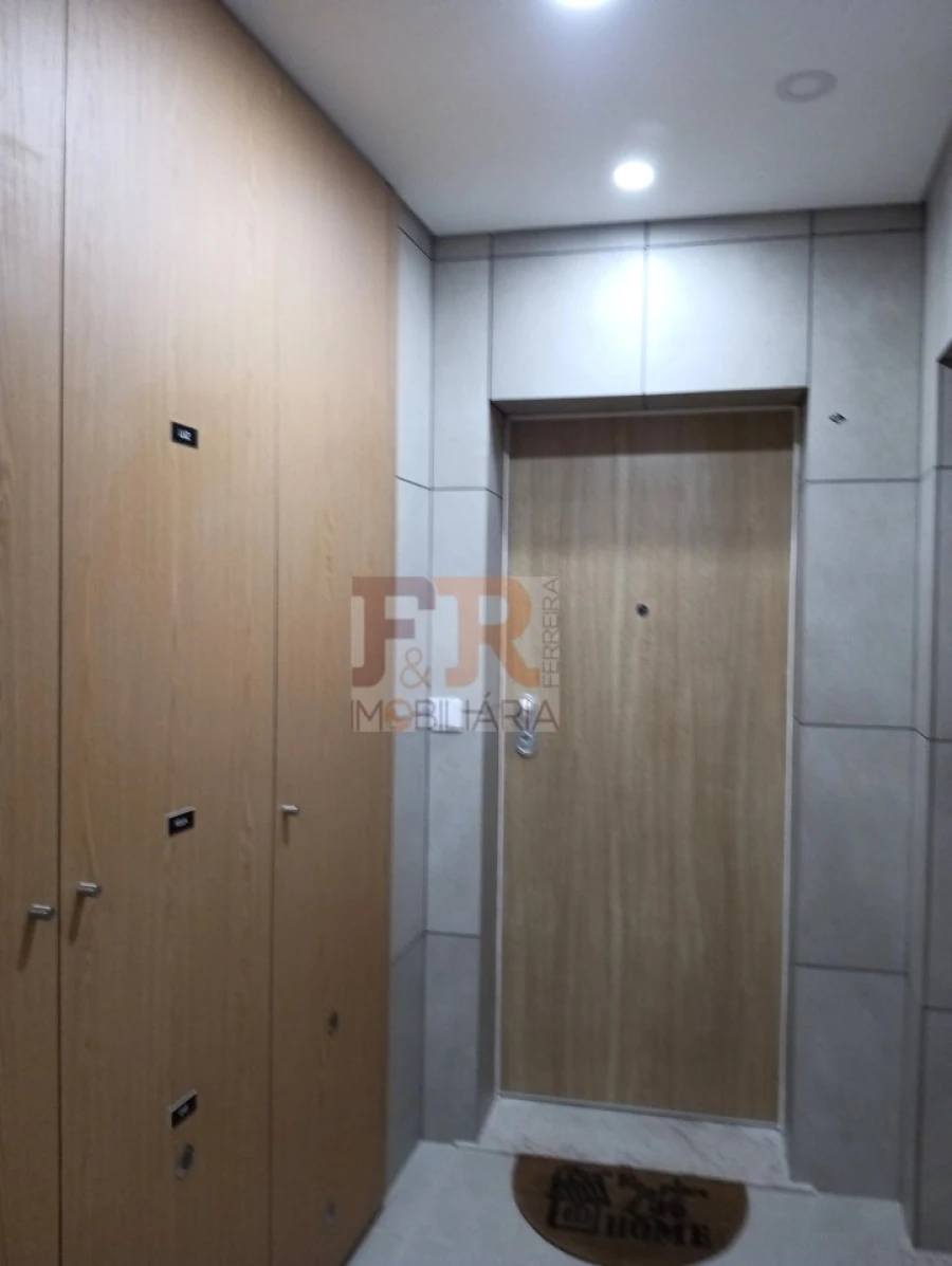 Apartamento T2 para Venda em Vialonga Foto 28