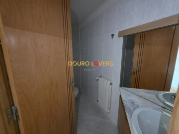 Apartamento T3 para Venda em Santa Marinha e São Pedro da Afurada