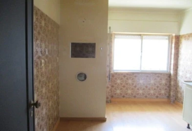 Apartamento T1 para Venda em Queluz e Belas