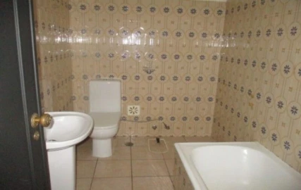 Apartamento T1 para Venda em Queluz e Belas