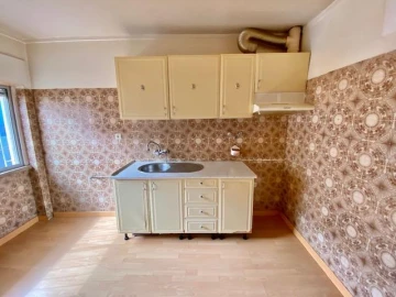 Apartamento T1 para Venda em Queluz e Belas