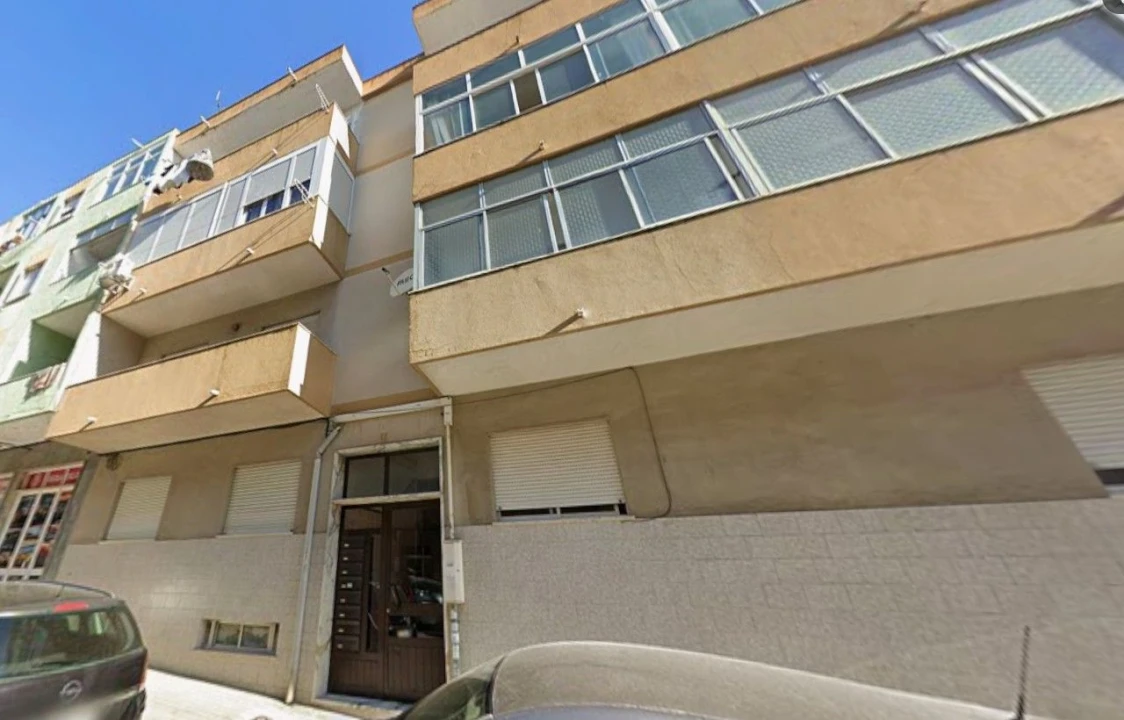 Armazém para Venda em Seixal, Arrentela e Aldeia de Paio Pires Foto 3