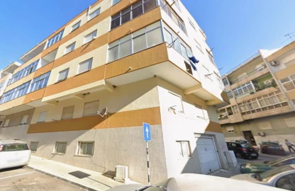 Armazém para Venda em Seixal, Arrentela e Aldeia de Paio Pires