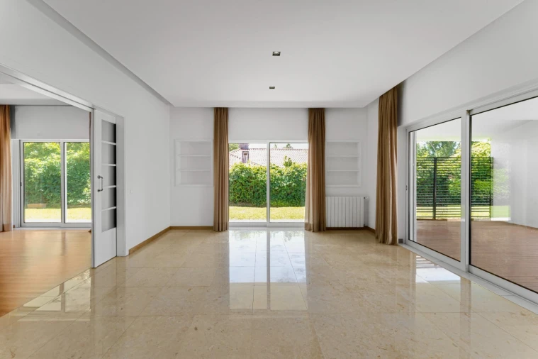Moradia T4 para Venda em Carcavelos e Parede Foto 22