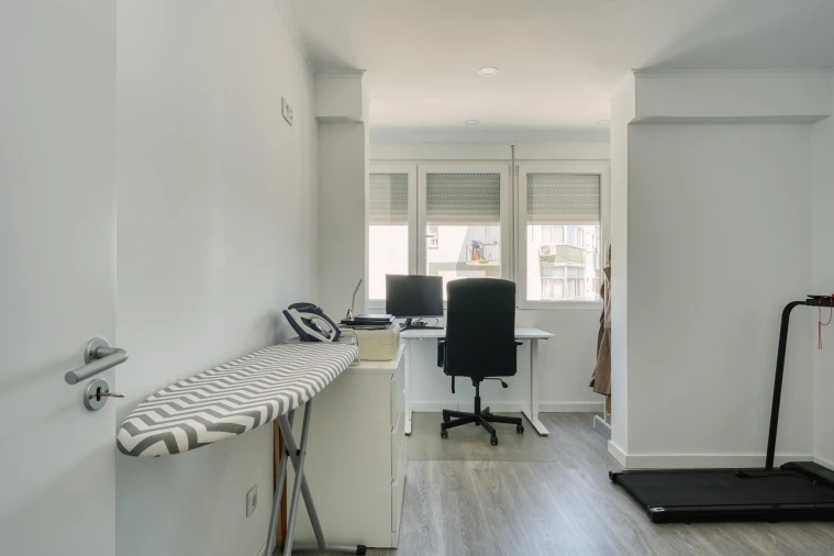 Apartamento T2 para Venda em Corroios Foto 9