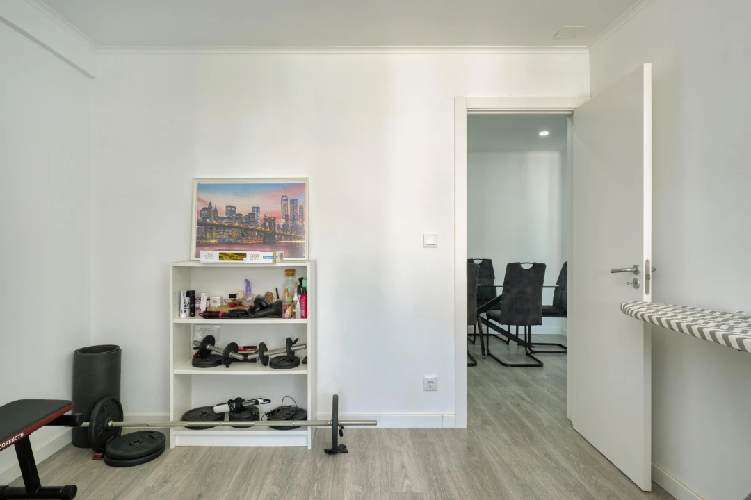 Apartamento T2 para Venda em Corroios Foto 10