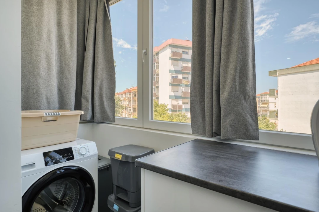 Apartamento T2 para Venda em Corroios Foto 13