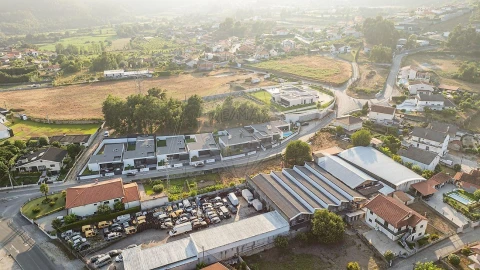 Moradia T3 para Venda em Campos e Louredo
