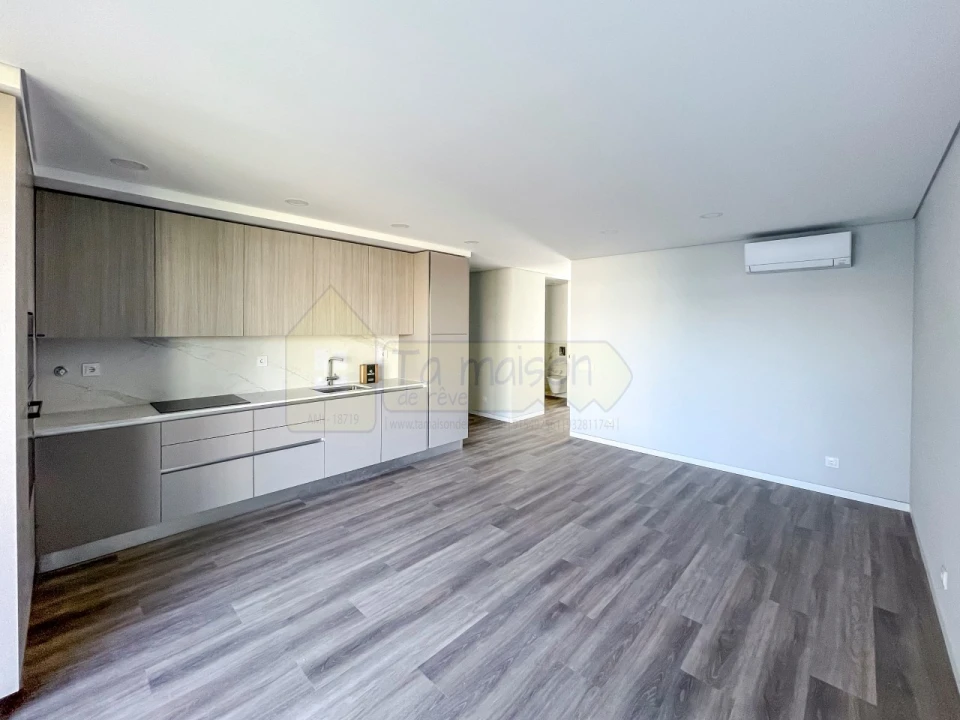 Apartamento T2 para Venda em Almancil Foto 1