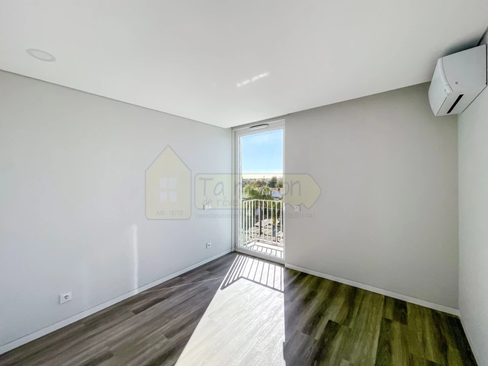 Apartamento T2 para Venda em Almancil Foto 6
