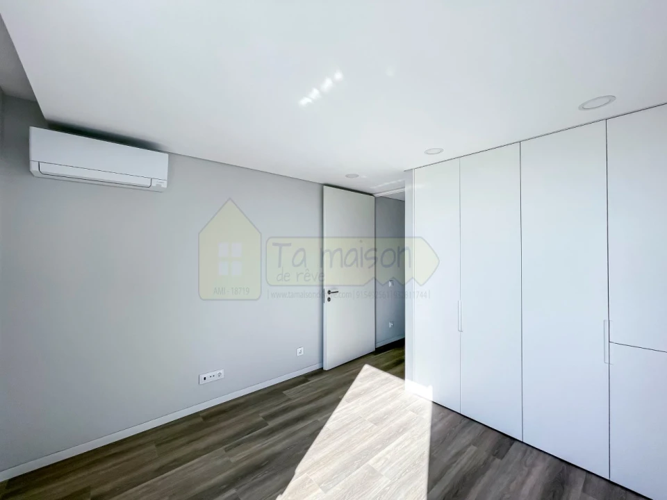 Apartamento T2 para Venda em Almancil Foto 8