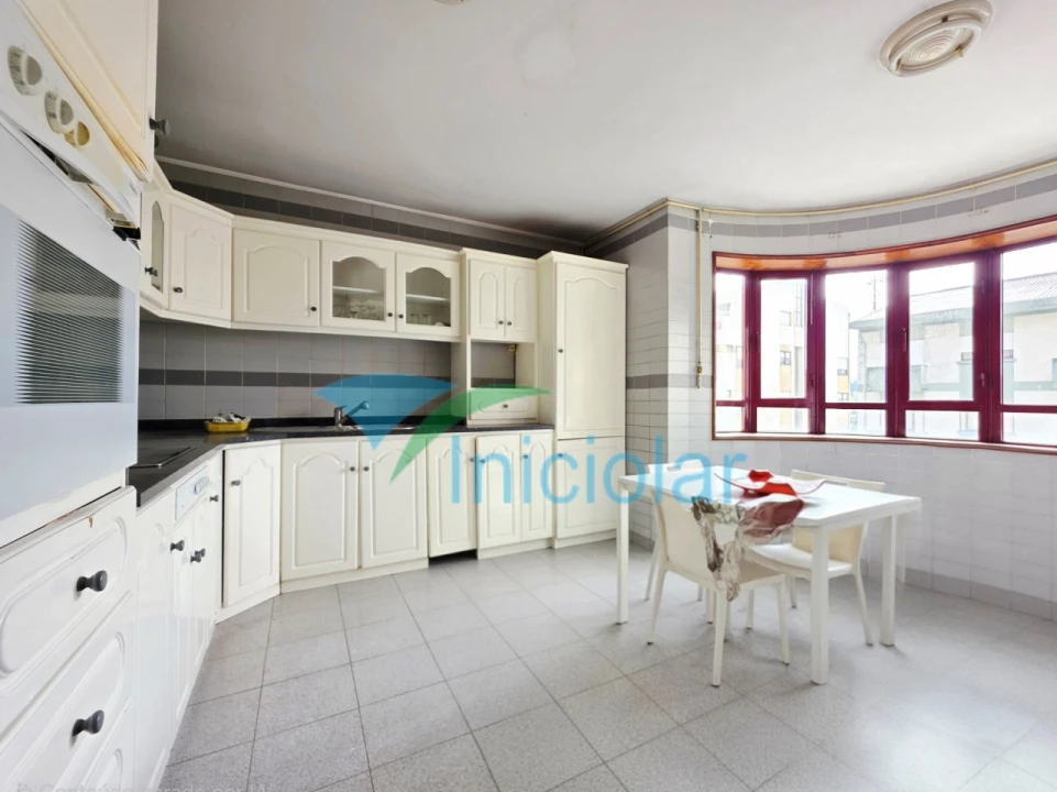 Apartamento T2 para Venda em Rio Tinto Foto 8