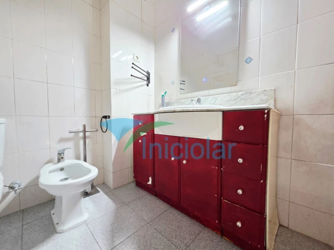 Apartamento T2 para Venda em Rio Tinto Foto 15