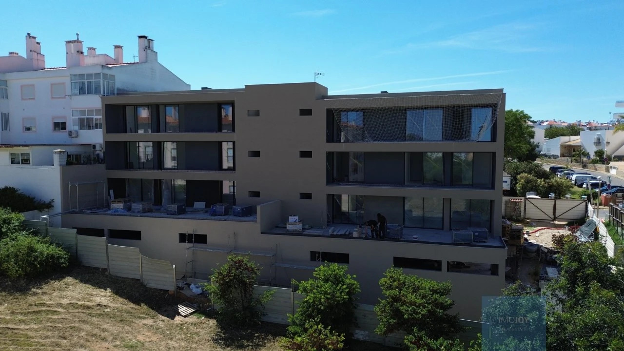 Apartamento T2 para Venda em Portimão Foto 4