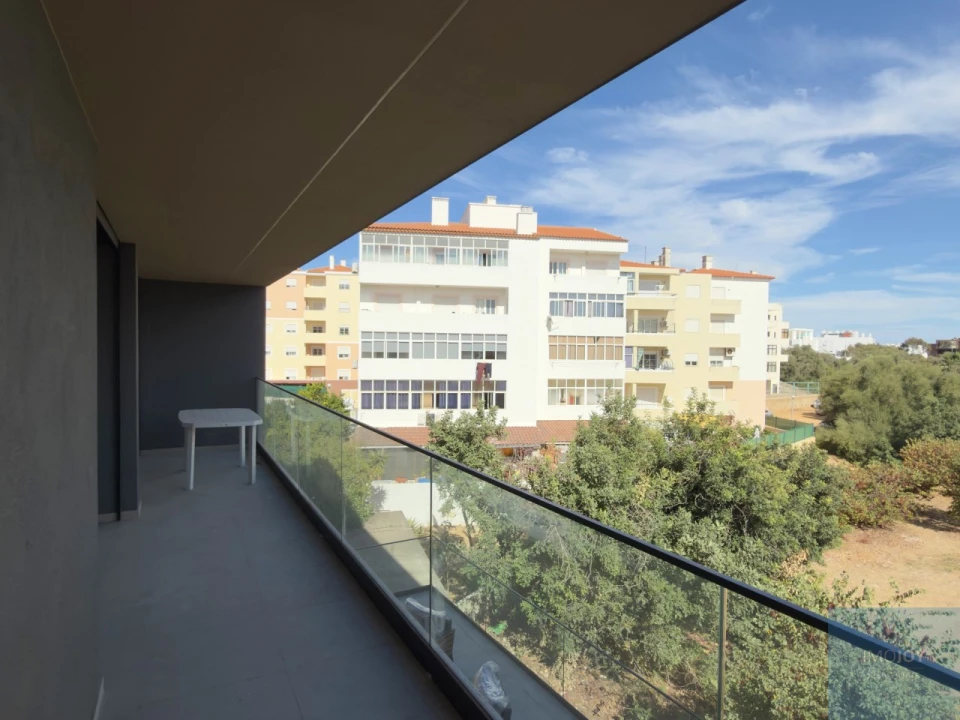 Apartamento T2 para Venda em Portimão Foto 17