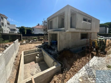 Moradia T4 para Venda em Cascais e Estoril
