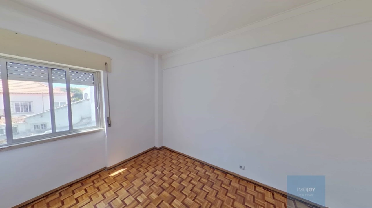 Apartamento T2 para Venda em Ramada e Caneças Foto 20