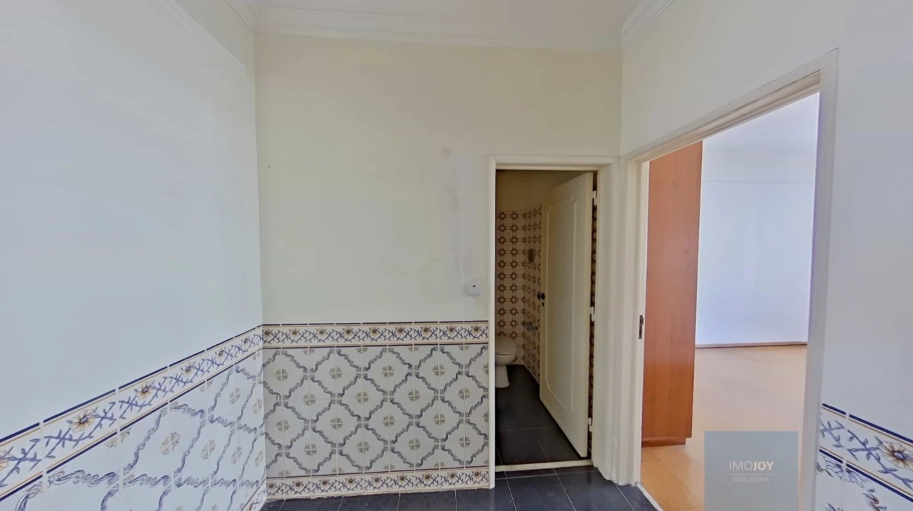 Apartamento T2 para Venda em Ramada e Caneças Foto 23