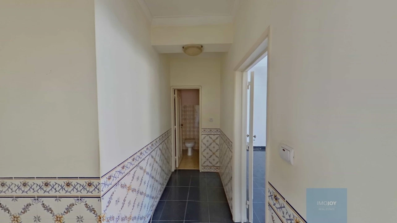 Apartamento T2 para Venda em Ramada e Caneças Foto 32