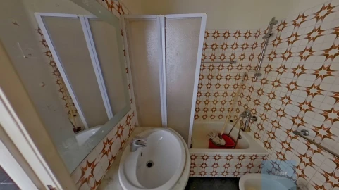 Apartamento T2 para Venda em Ramada e Caneças