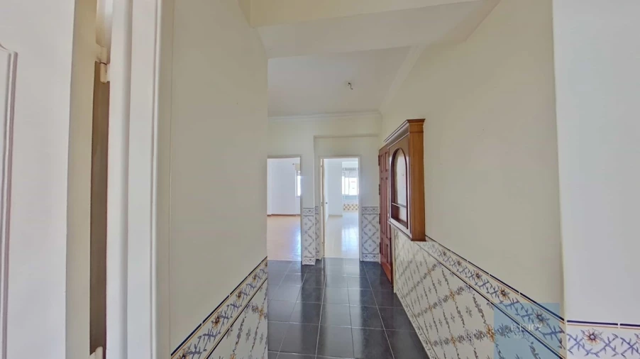 Apartamento T2 para Venda em Ramada e Caneças Foto 10