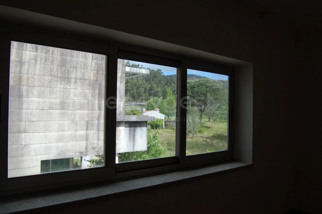 Negócio para Venda em Gandra e Taião Foto 59
