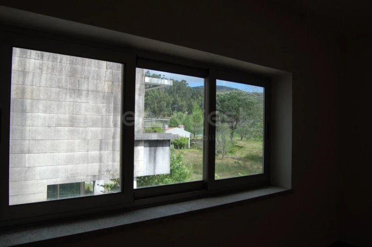 Negócio para Venda em Gandra e Taião Foto 59