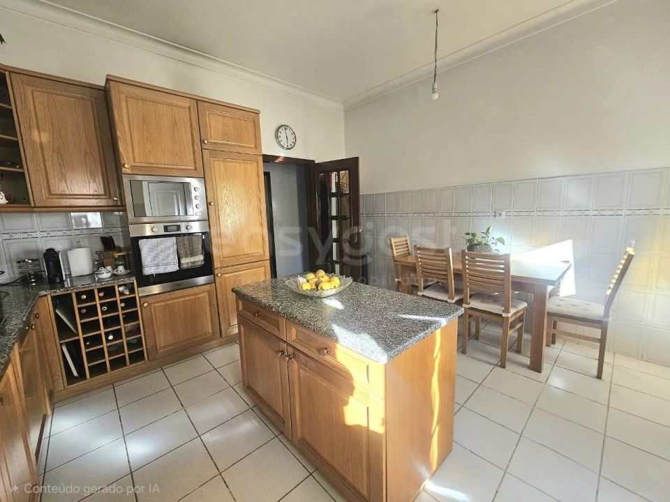 Moradia T3 para Venda em Tondela e Nandufe Foto 4