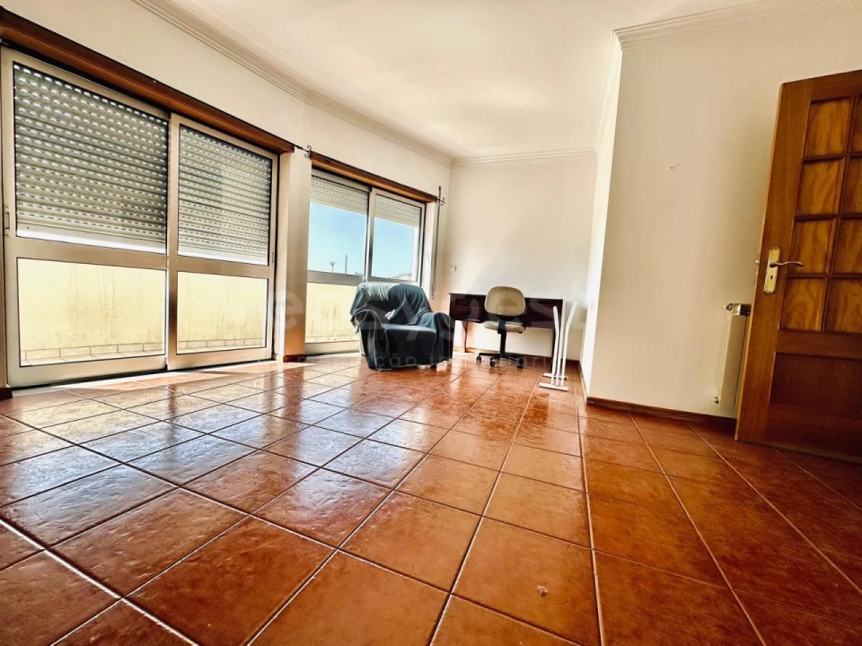 Apartamento T4 para Venda em Sé Nova, Santa Cruz, Almedina e São Bartolomeu Foto 5