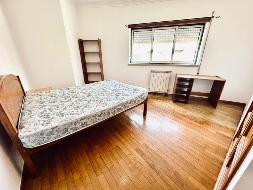 Apartamento T4 para Venda em Sé Nova, Santa Cruz, Almedina e São Bartolomeu Foto 16