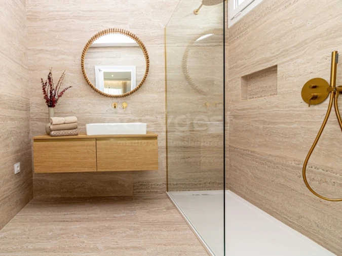 Moradia T3 para Venda em Quarteira Foto 22